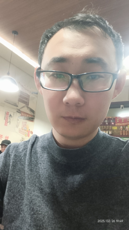 黑黑一笑的第一张照片--泉州相亲服务中心