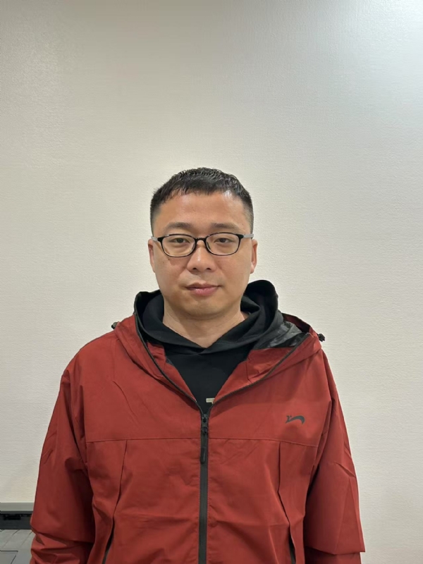 小石头的第一张照片--泉州相亲服务中心