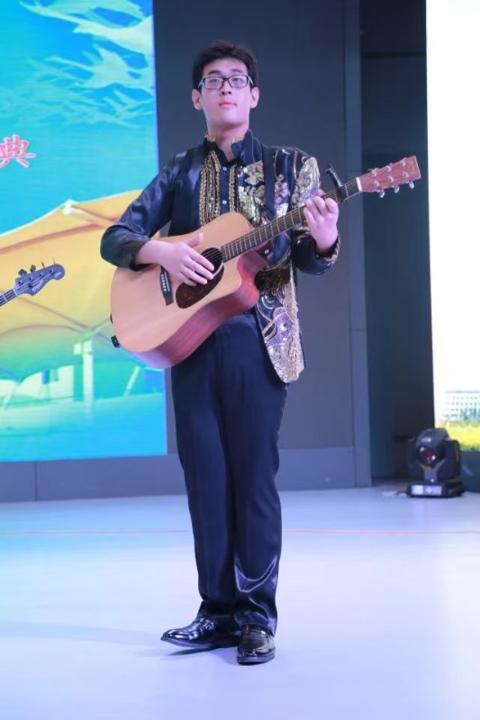 一叶知秋ZG的第一张照片--泉州相亲服务中心