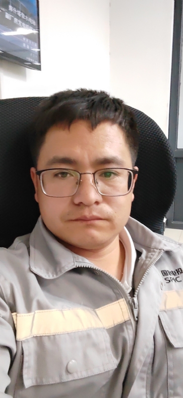苏先生的第三张照片--泉州相亲服务中心