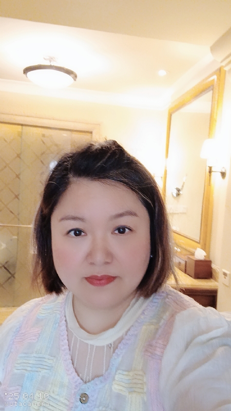 衎静玲瓏的第二张照片--泉州相亲服务中心