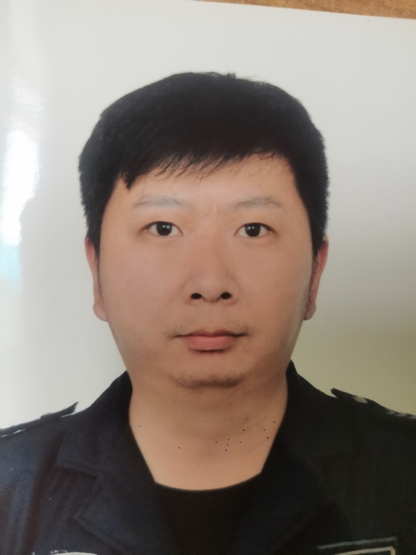 吕嘉的第一张照片--泉州相亲服务中心