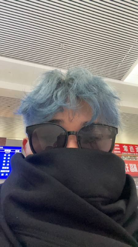 平行线的第二张照片--泉州相亲服务中心
