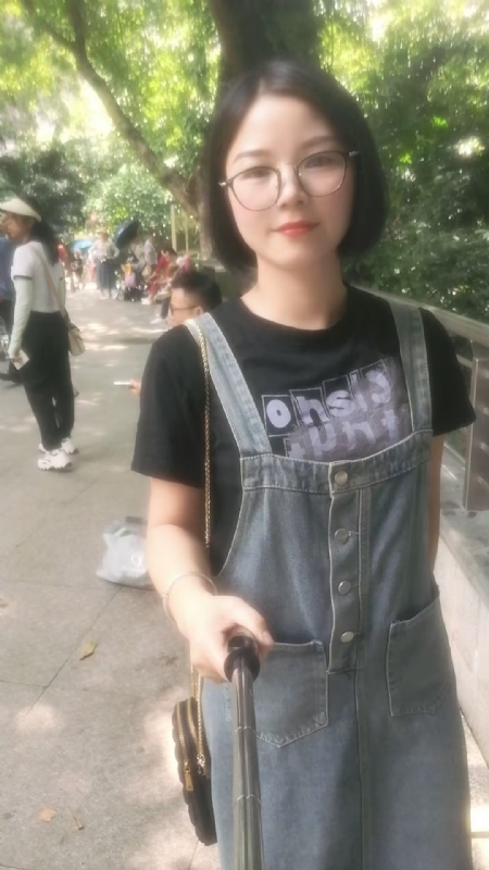 如燕的第一张照片--泉州相亲服务中心