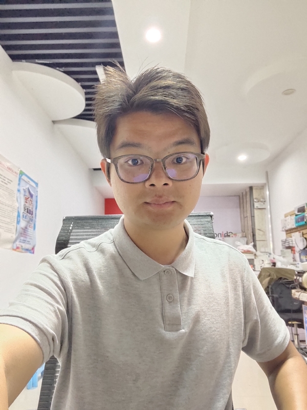 华兴通讯的第一张照片--泉州相亲服务中心