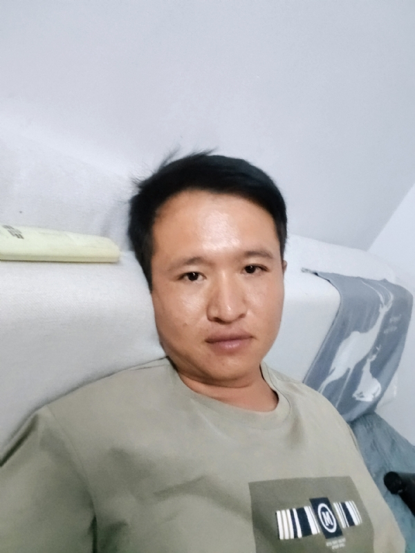 陌生人的第三张照片--泉州相亲服务中心
