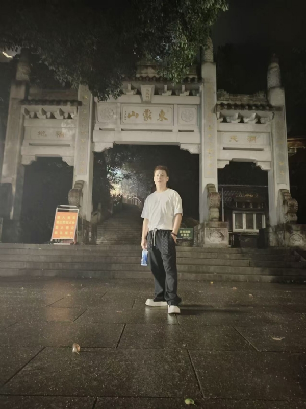慕晨的第一张照片--泉州相亲服务中心