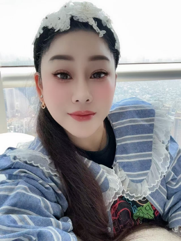 萱草沐晴的第一张照片--泉州相亲服务中心