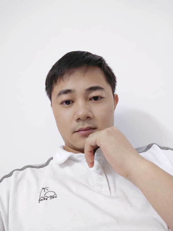 啊良的第一张照片--泉州相亲服务中心