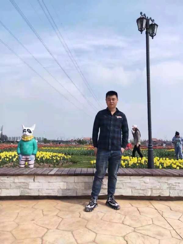 海阔天空的第一张照片--泉州相亲服务中心