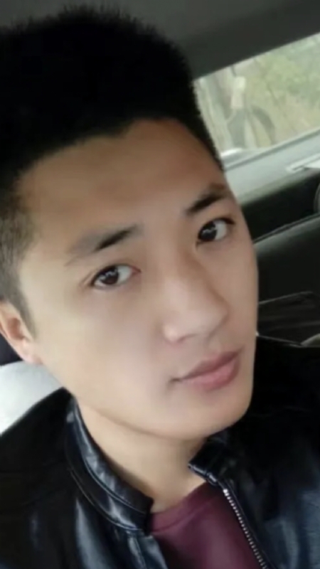小汤米的第二张照片--泉州相亲服务中心