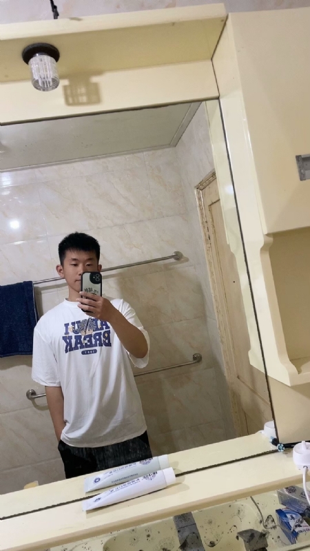 哈哈的第二张照片--泉州相亲服务中心