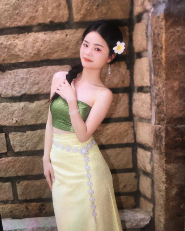 丫头的第六张照片--泉州相亲服务中心