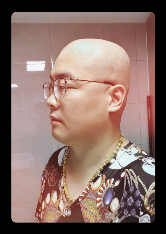 一生诺言的第三张照片--泉州相亲服务中心