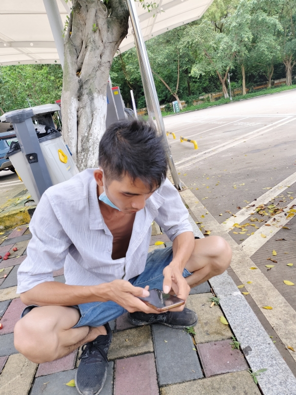 太累了的第一张照片--泉州相亲服务中心
