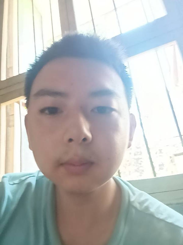 小黄的第一张照片--泉州相亲服务中心