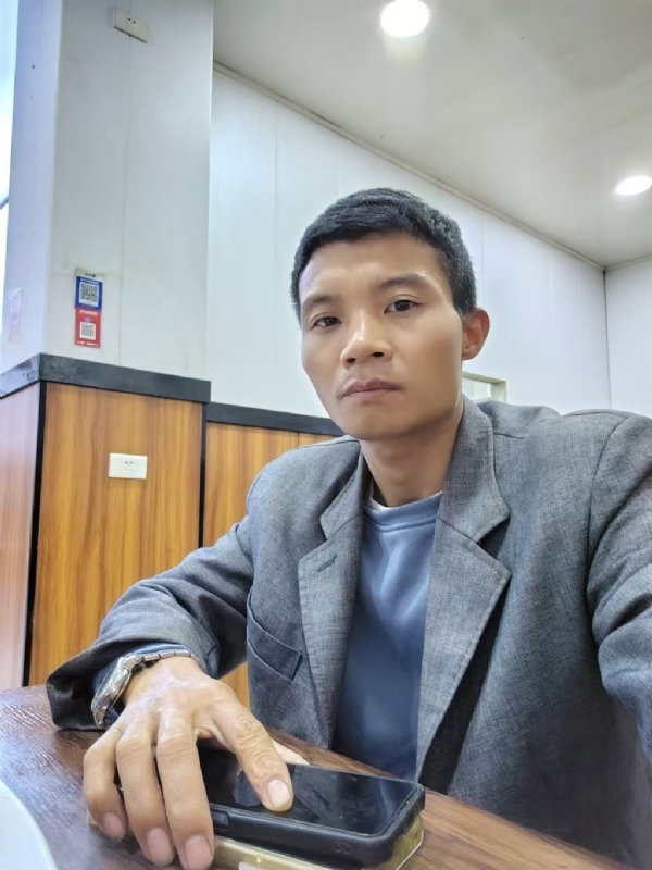 运满乾坤的第一张照片--泉州相亲服务中心