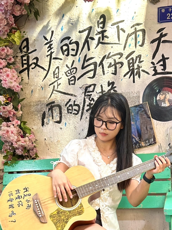 魔仙的第一张照片--泉州相亲服务中心
