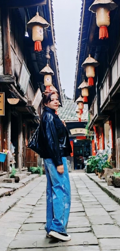 宛霞的第五张照片--泉州相亲服务中心