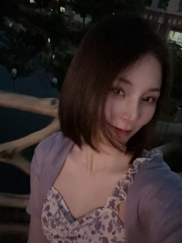 小小的第三张照片--泉州相亲服务中心