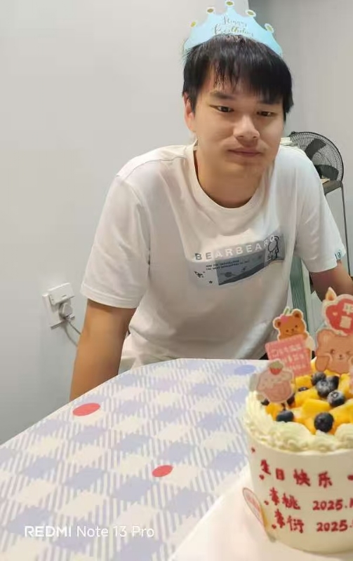 yan的第一张照片--泉州相亲服务中心