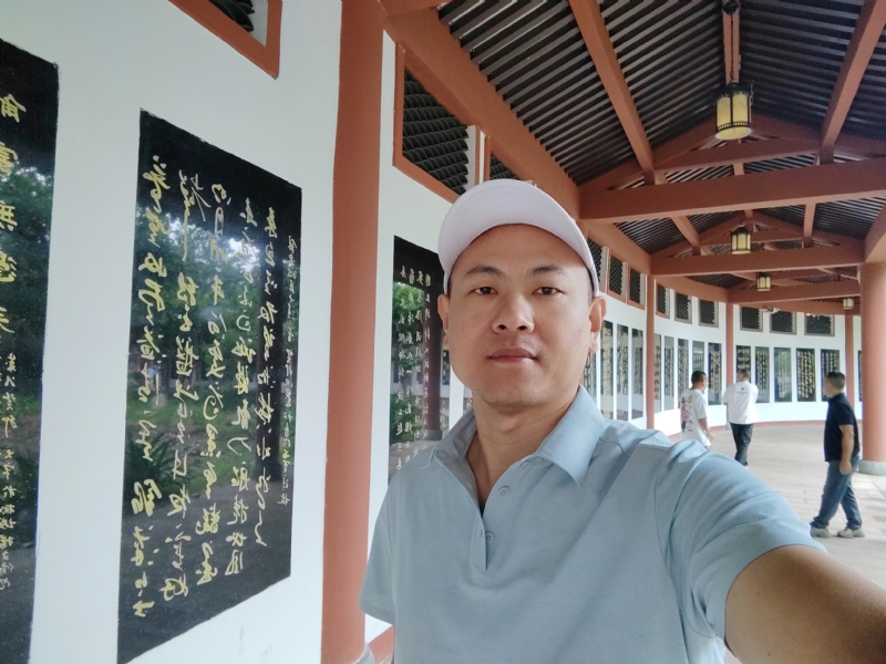 爱运动的范的第一张照片--泉州相亲服务中心