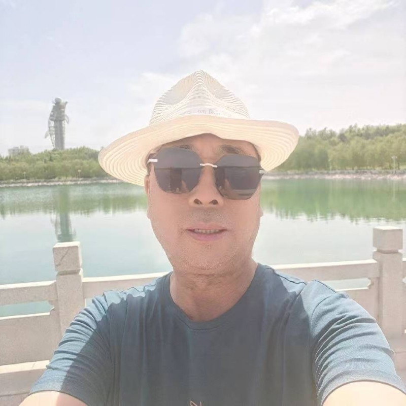 有钱人的第二张照片--泉州相亲服务中心