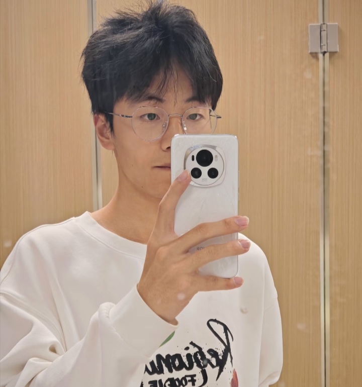 张浩博的第四张照片--泉州相亲服务中心