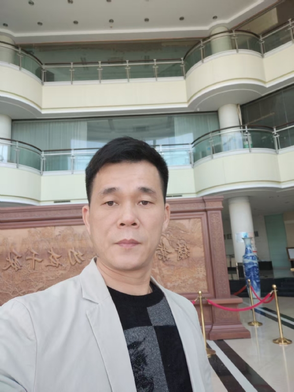 不忘初心的第二张照片--泉州相亲服务中心