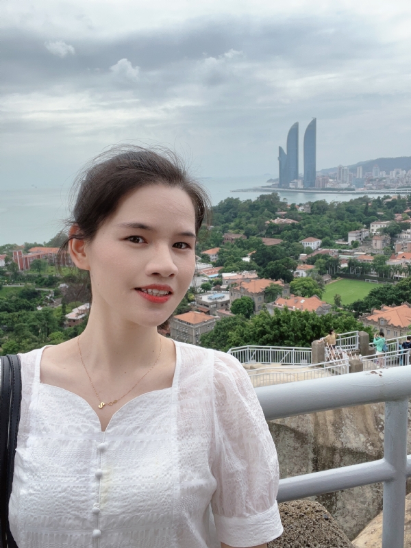 Rubia的第一张照片--泉州相亲服务中心