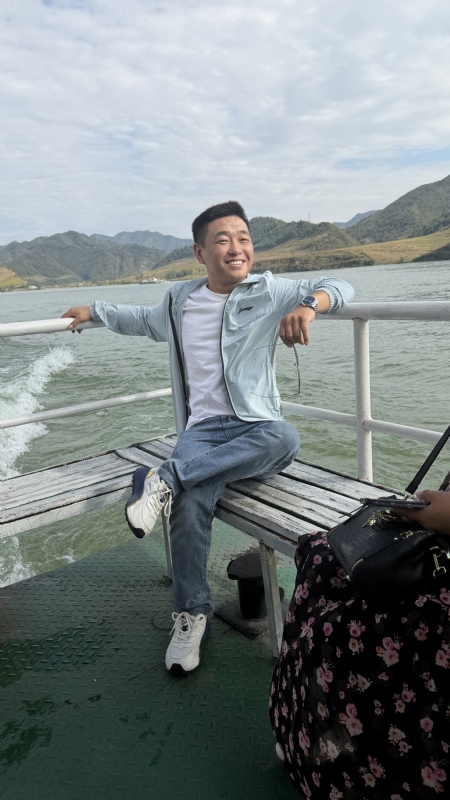 烟花易笑的第二张照片--泉州相亲服务中心