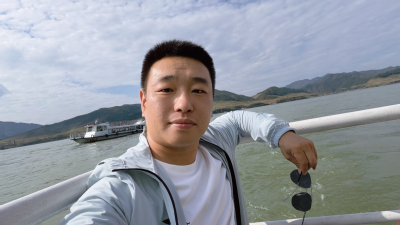 烟花易笑的第四张照片--泉州相亲服务中心