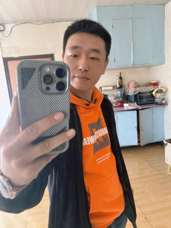 烟花易笑的第五张照片--泉州相亲服务中心