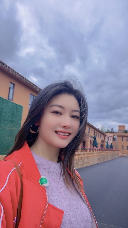 安妮的第一张照片--泉州相亲服务中心