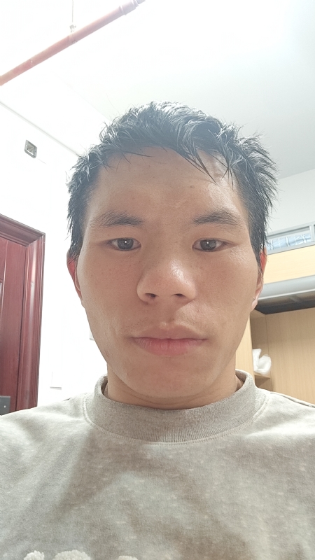 阳光的第一张照片--泉州相亲服务中心