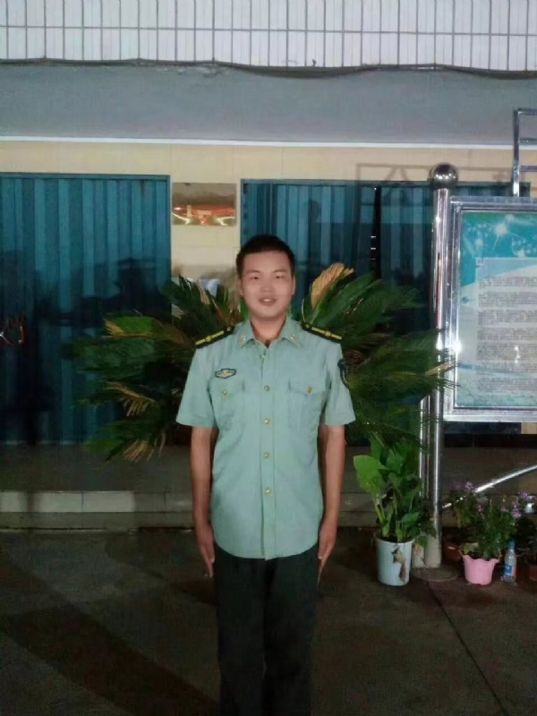 程程的第一张照片--泉州相亲服务中心