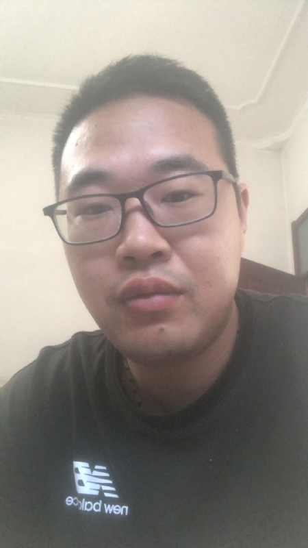 烟花的第一张照片--泉州相亲服务中心