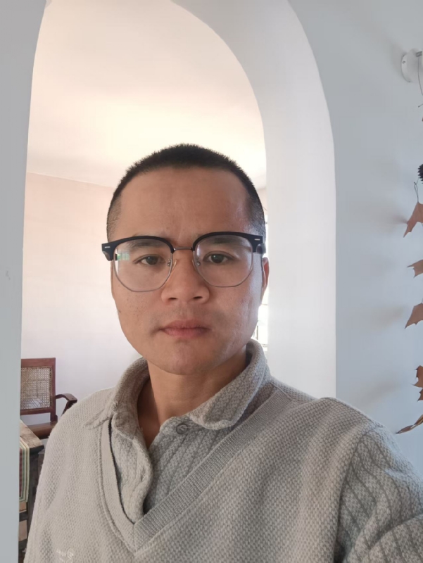 戴戴的第一张照片--泉州相亲服务中心