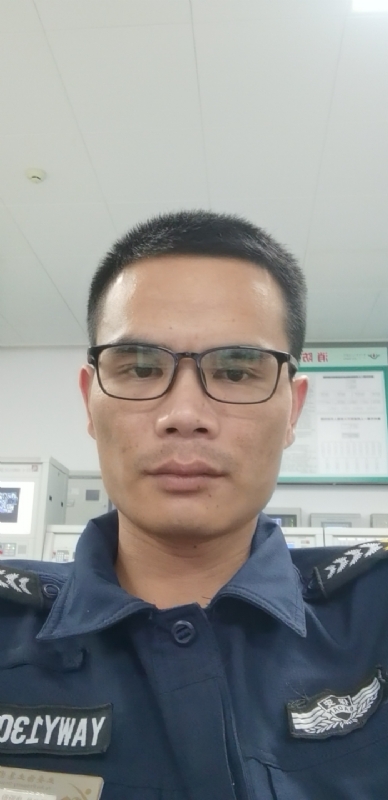 一直都在的第一张照片--泉州相亲服务中心