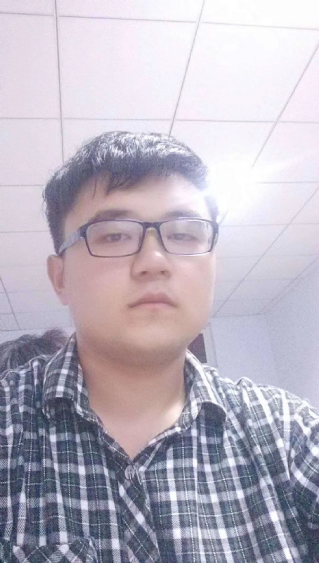 颜色不一样的黄的第一张照片--泉州相亲服务中心