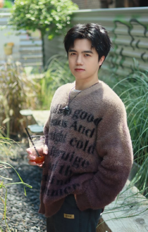 檐下雨的第二张照片--泉州相亲服务中心