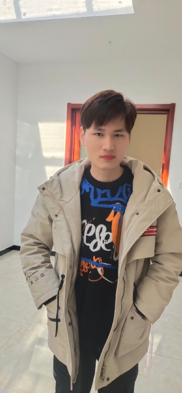 真诚的小帅的第一张照片--泉州相亲服务中心