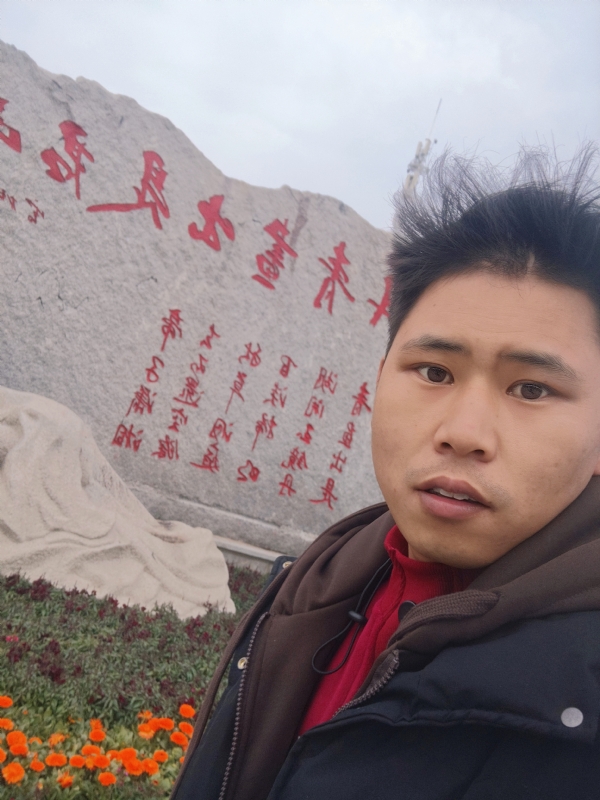 迎春的第一张照片--泉州相亲服务中心