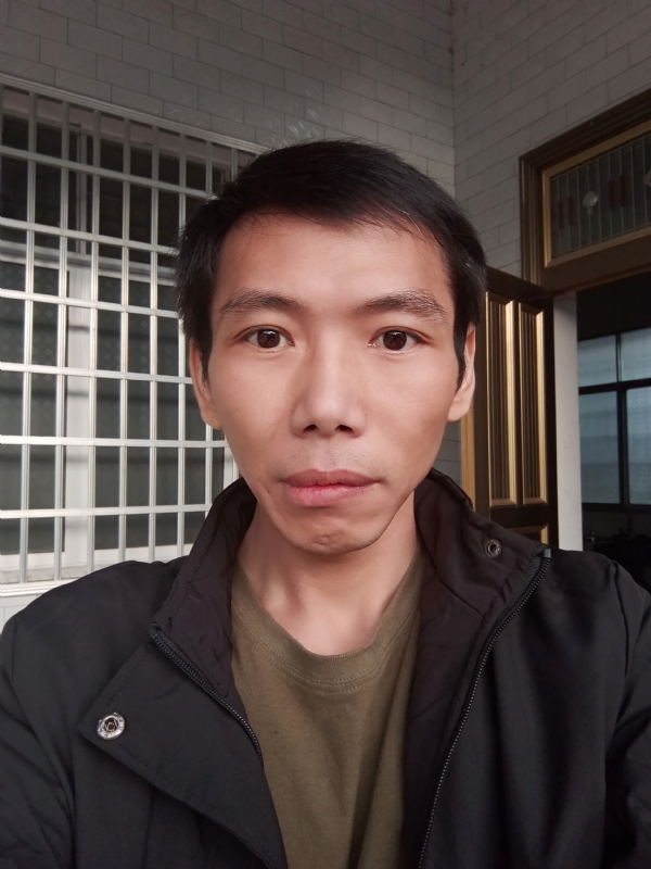 万紫千红的第二张照片--泉州相亲服务中心
