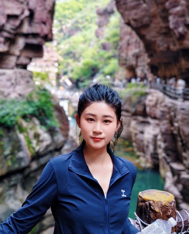 小S的第一张照片--泉州相亲服务中心