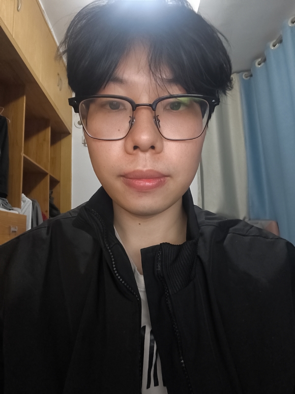 奔跑的兔子的第一张照片--泉州相亲服务中心