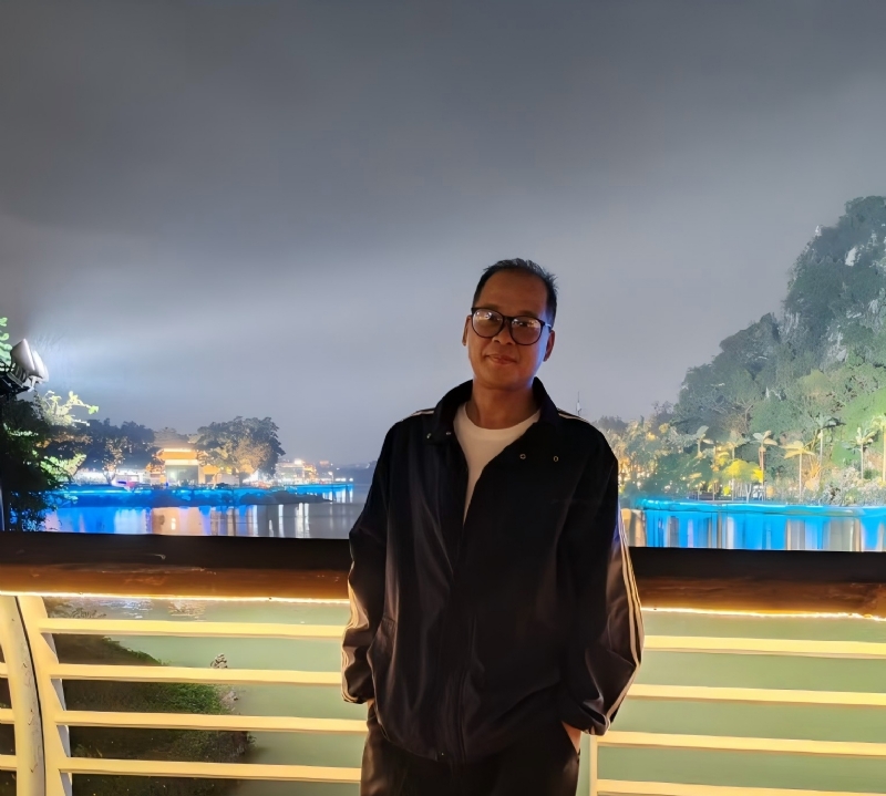 高山流云的第一张照片--泉州相亲服务中心