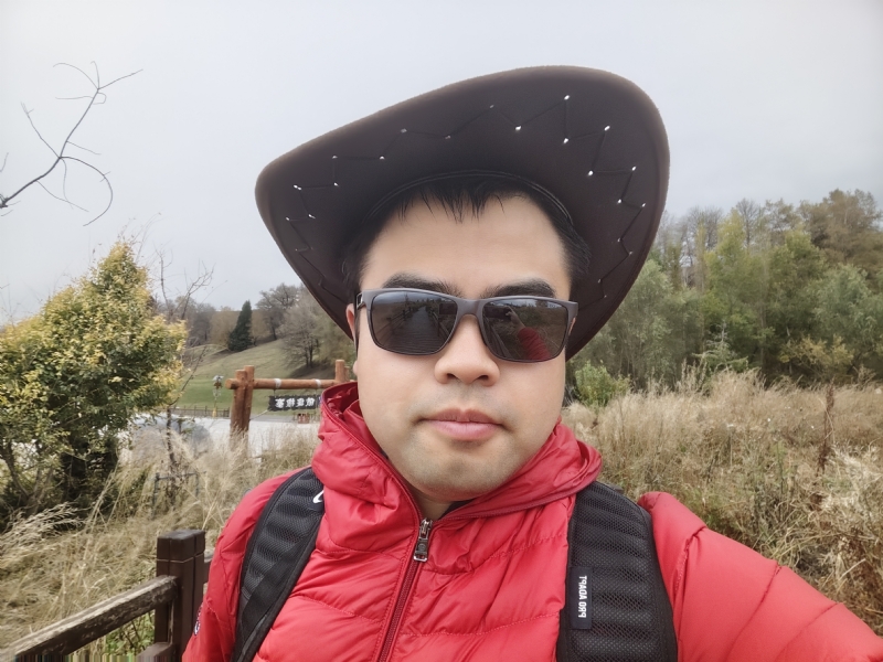 欢乐的笑的第一张照片--泉州相亲服务中心