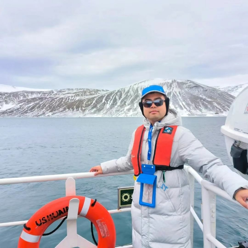 欢乐的笑的第三张照片--泉州相亲服务中心