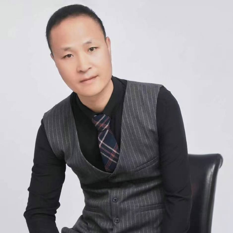 子昂的第二张照片--泉州相亲服务中心